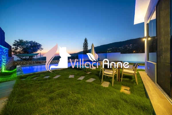 Villa Three Angels 3