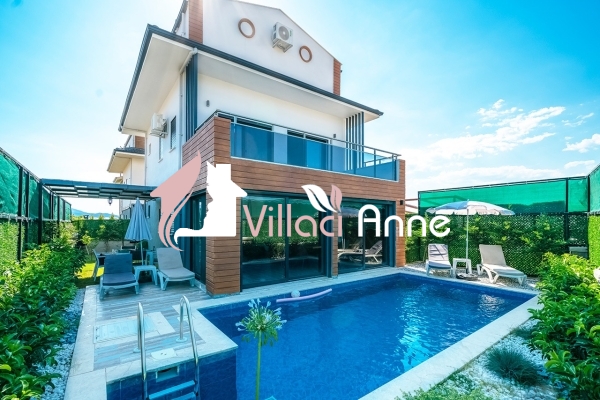 Villa Kırmızı