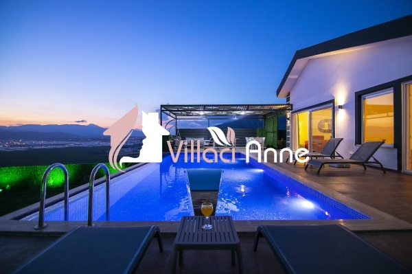 Villa Onyx S